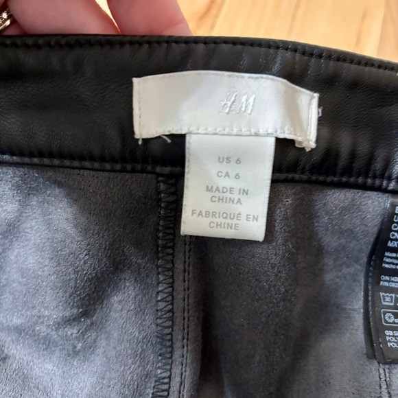 H&M Sleek Black PU Leather Straight Leg Pants - Picture 6 of 8